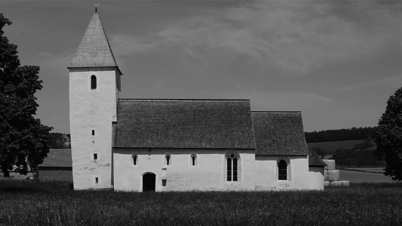 Ausschnitte aus Kirchstetten von Kyra Kaisla. S/W, 10 min